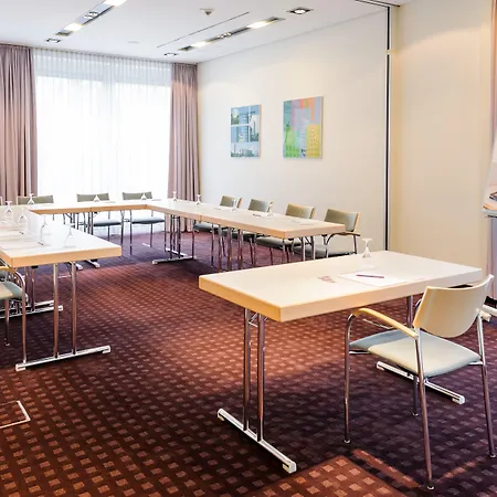 מלון Mercure Nord 4*