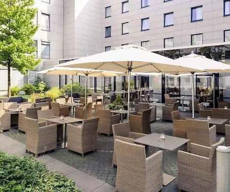 מלון Mercure Nord 4*