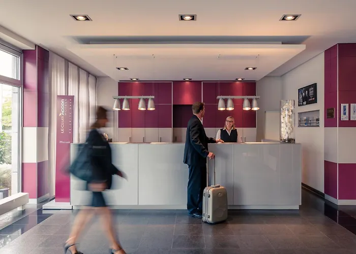 Mercure Nord מלון 4*