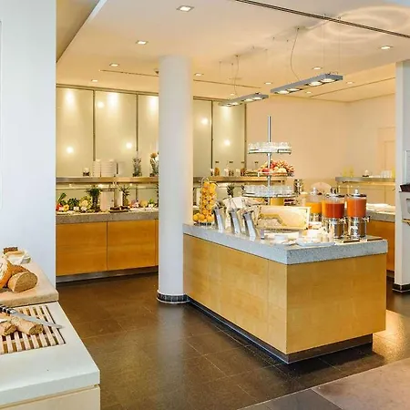 Hotel Mercure Nord 4*