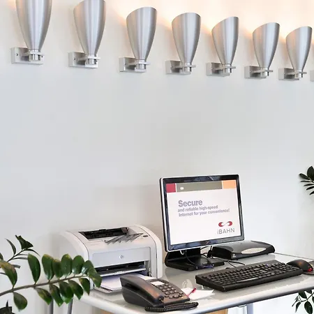 杜塞尔多夫城北美居酒店 4*