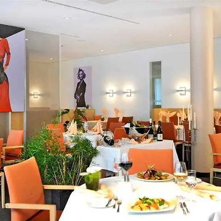 Hotel Mercure Nord 4*