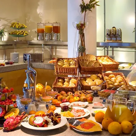 Hotel Mercure Nord 4*